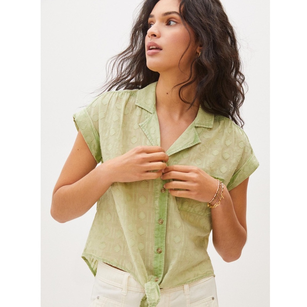 Anthropologie Pilcro The Cammie Surf Blouse Embroidered Tie Hem Green Size XL